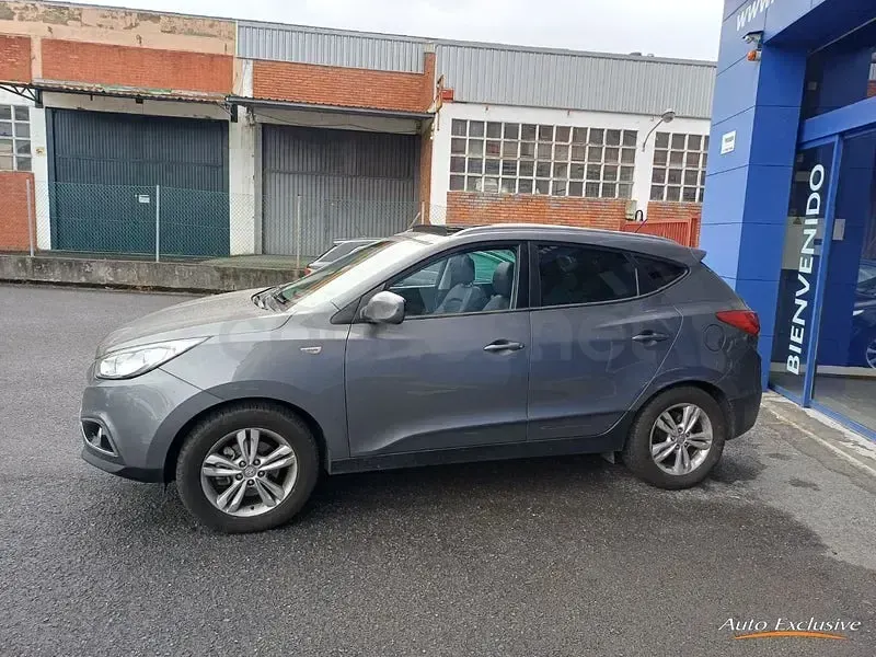 Usado Hyundai ix35 Comfort 116 CV (85 kW) 2012 Gris / plata SUV