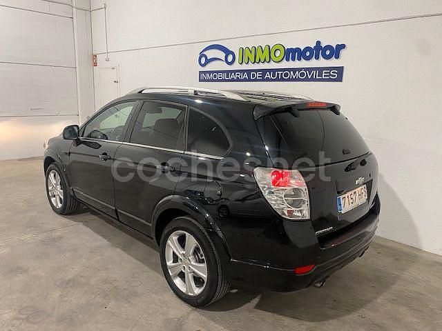 Usado Chevrolet Captiva LTZ 184 CV (135 kW) 2011 Negro SUV