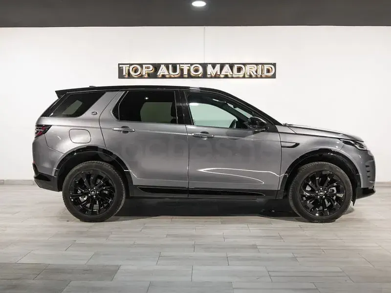 Usado Land Rover Discovery Sport SE Dynamic 163 CV (119 kW) 2023 Gris / plata SUV