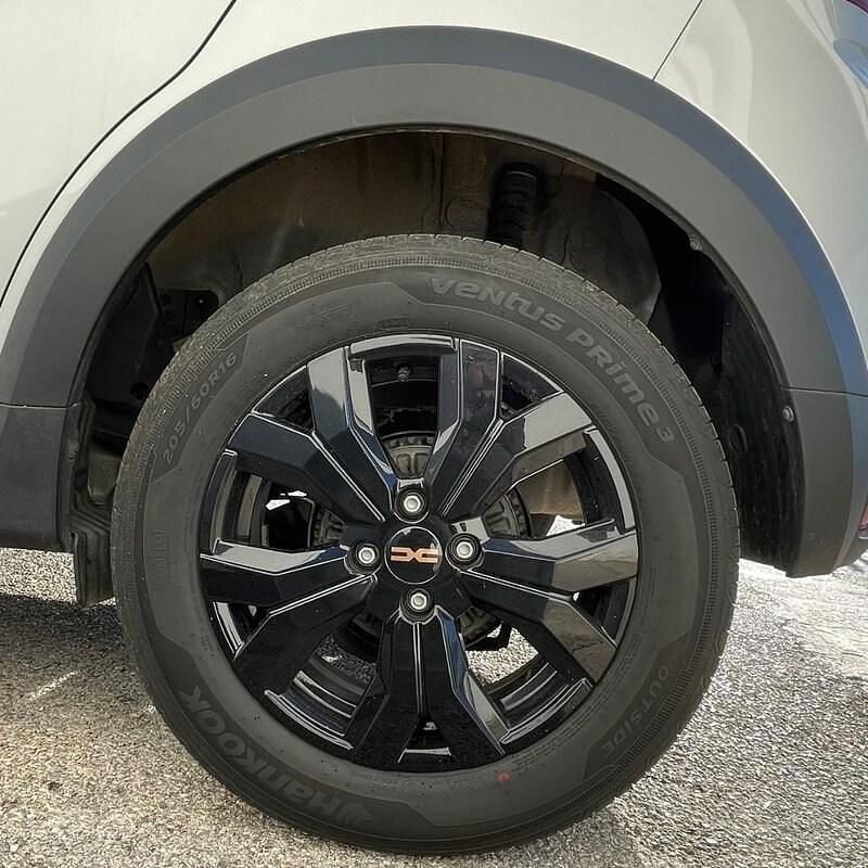 Usado Dacia Sandero Extreme 101 CV (74 kW) 2023 Gris Berlina