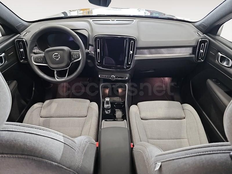 Usado Volvo EX40 Plus 185 kW (252 CV) 2025 Eléctrico SUV