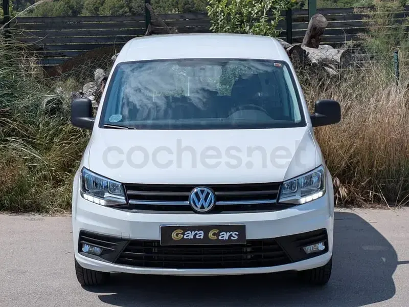 Usado VW Caddy 102 CV (75 kW) 2020 Blanco Monovolumen