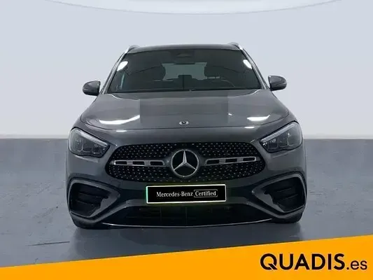 Usado Mercedes GLA200 150 CV (110 kW) 2025 SUV