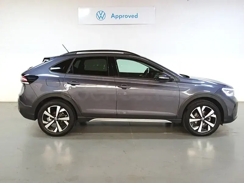 Usado VW Taigo 115 CV (84 kW) 2025 Gris / plata SUV