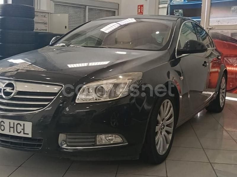 Negro Usado 2012 Opel Insignia Selective Berlina | 5299 € (Buen precio) - Imagen 1/4
