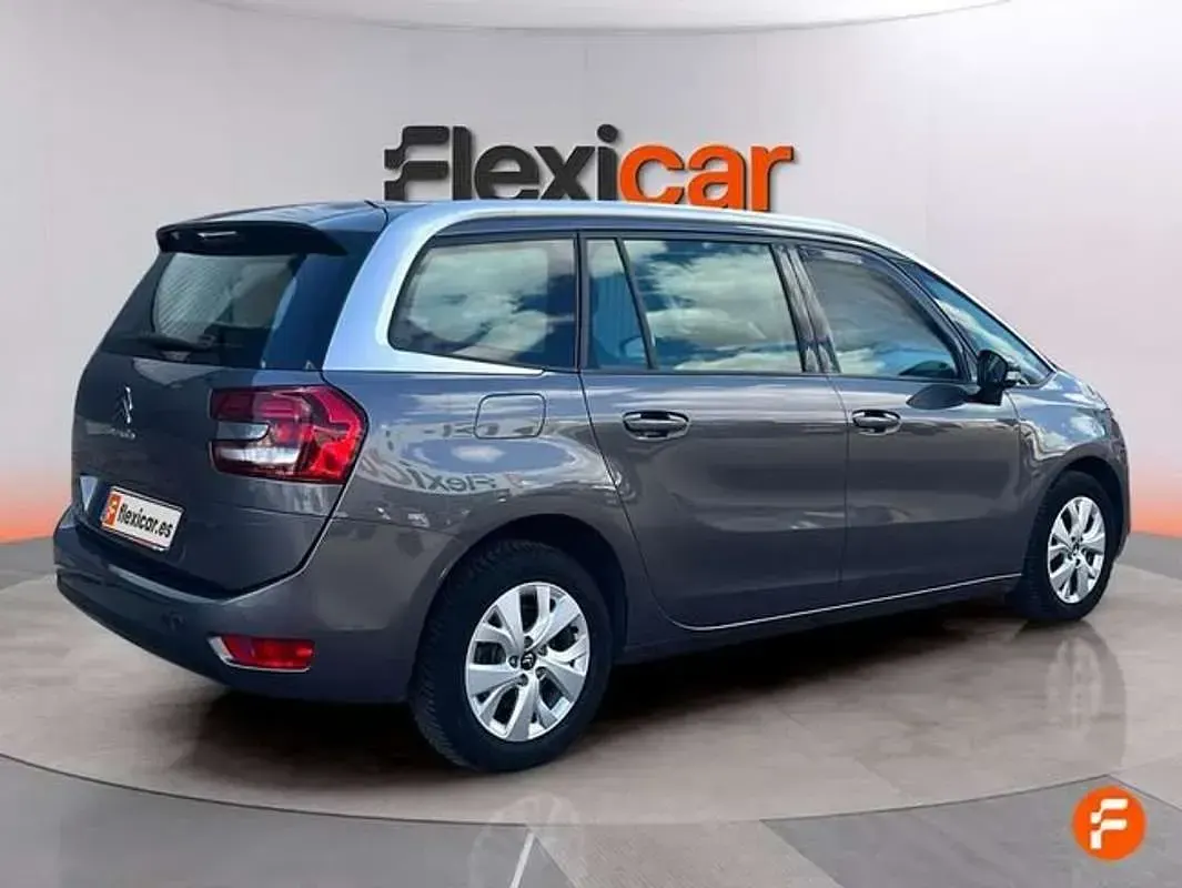 Begagnad Citroën C4 Feel 131 HK (96 kW) 2019 Grå Minibuss