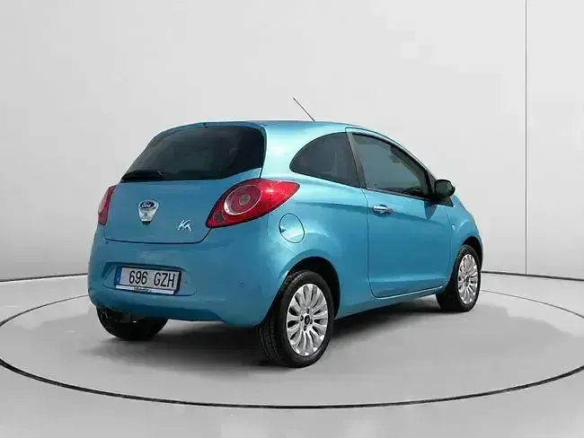 Usado Ford Ka Titanium 69 CV (50 kW) 2010 Azul Utilitario