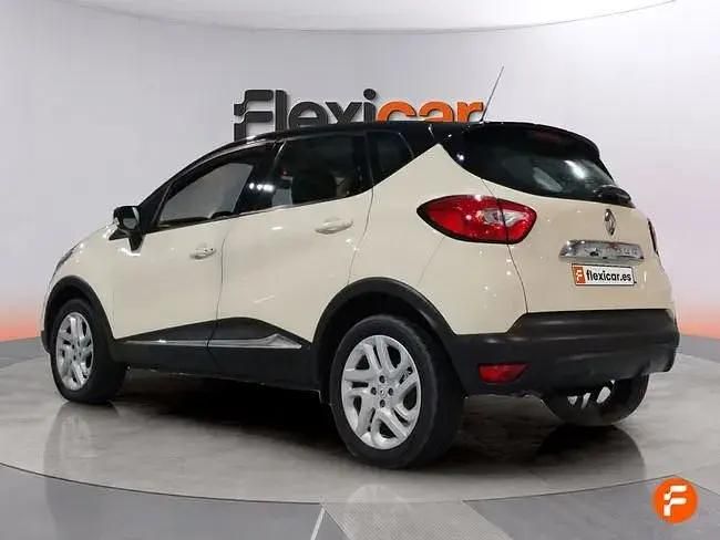 Usado Renault Captur Version S 120 HP (88 kW) 2017 Bege SUV