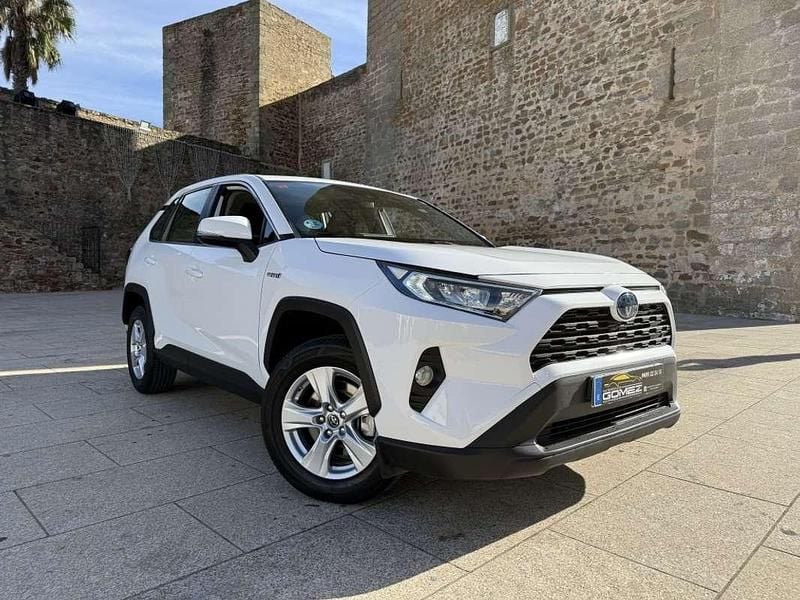 Usado Toyota RAV4 Hybrid Business Edition 218 CV (160 kW) 2020 Blanco SUV