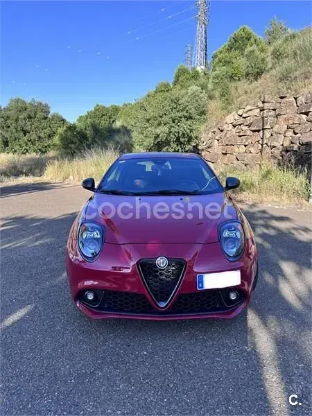 Usado Alfa Romeo MiTo Super 95 CV (69 kW) 2018 Rojo Utilitario