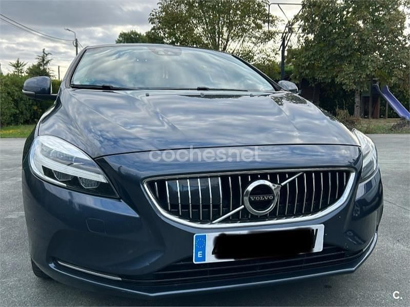Azul Usado 2017 Volvo V40 Inscription Familiar | 16.850 € - Imagen 1/4