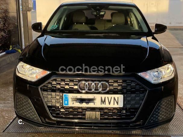 Usado Audi A1 Sportback Advanced Plus 95 CV (69 kW) 2022 Negro Utilitario
