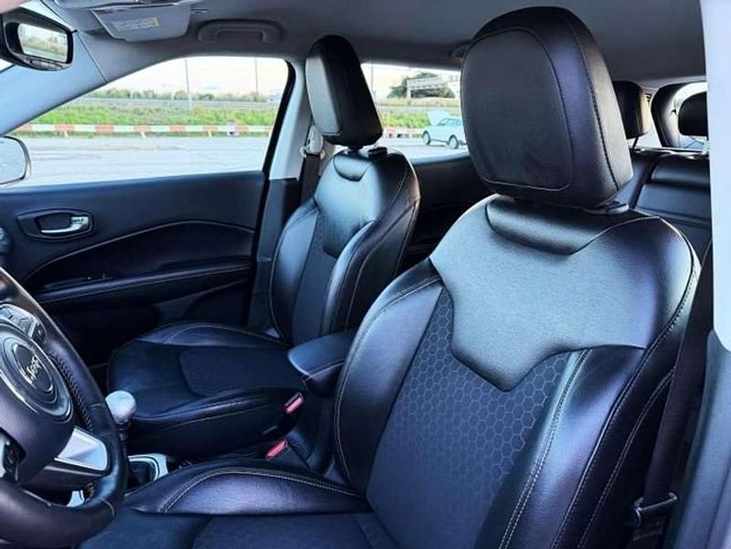 Usado Jeep Compass Longitude 140 CV (102 kW) 2019 Azul SUV