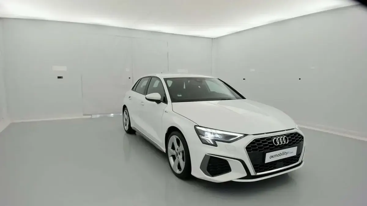 Usado Audi e-tron GT quattro 110 kW (150 CV) 2023 Blanco Berlina