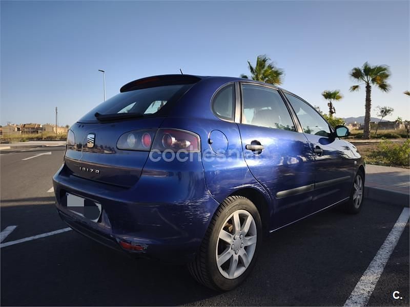 Azul Usado 2006 Seat Ibiza Reference Berlina | 1900 € (Buen precio) - Imagen 1/4