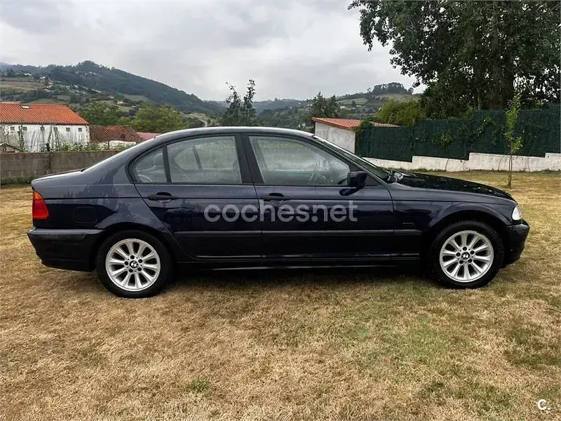 Usado BMW 318 113 CV (83 kW) 1999 Azul Berlina