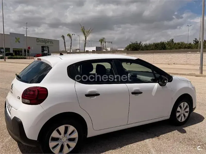 Usado Citroën C3 Live 68 CV (50 kW) 2017 Blanco Berlina