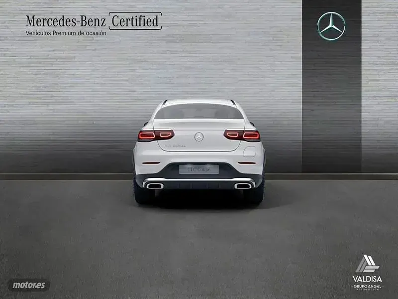 Usado Mercedes GLC300e AMG line 194 CV (142 kW) 2022 Blanco SUV
