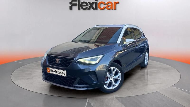 Usado Seat Arona FR 150 HP (110 kW) 2023 Branco SUV