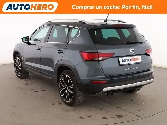 Usado Seat Ateca 4Drive 150 CV (110 kW) 2017 Gris SUV
