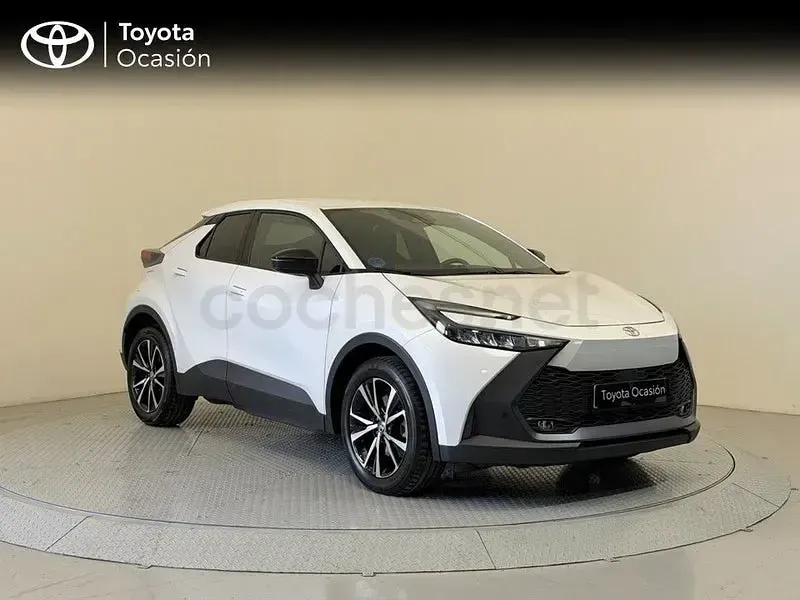 Usado Toyota C-HR Advance 140 CV (102 kW) 2025 Blanco SUV