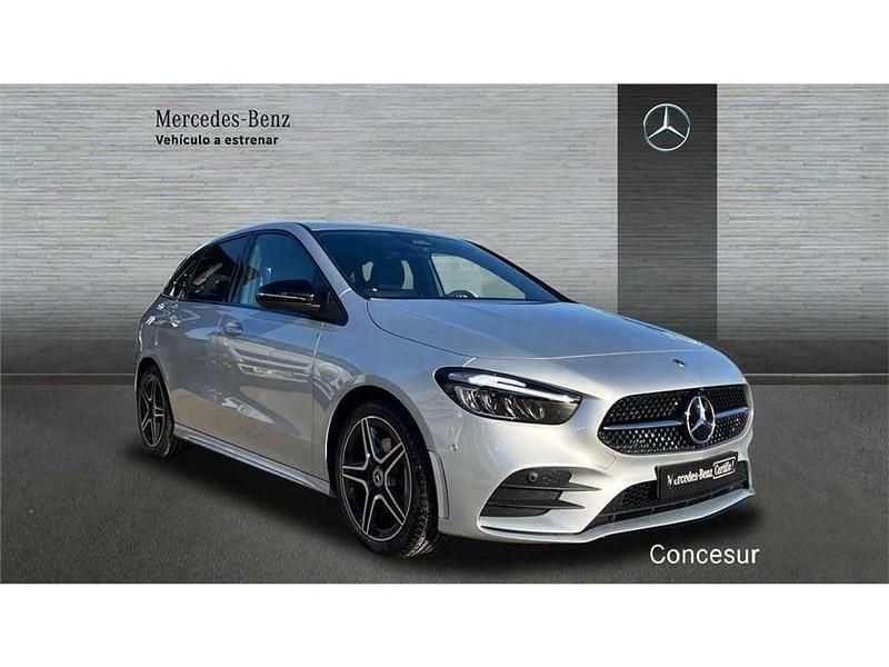 Usado Mercedes B200 163 CV (119 kW) 2024 Plata Monovolumen