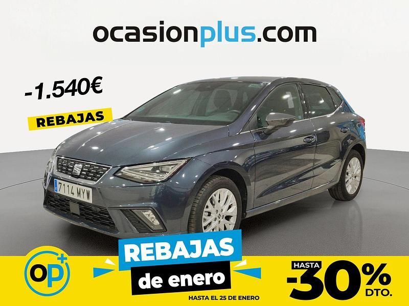 Gris Usado 2025 Seat Ibiza XCELLENCE Berlina | 16.950 € (Precio justo) - Imagen 1/4