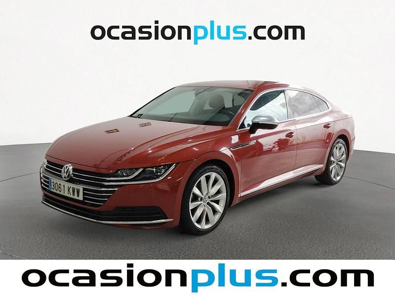 Usado VW Arteon Elegance 150 CV (110 kW) 2019 Rojo Berlina