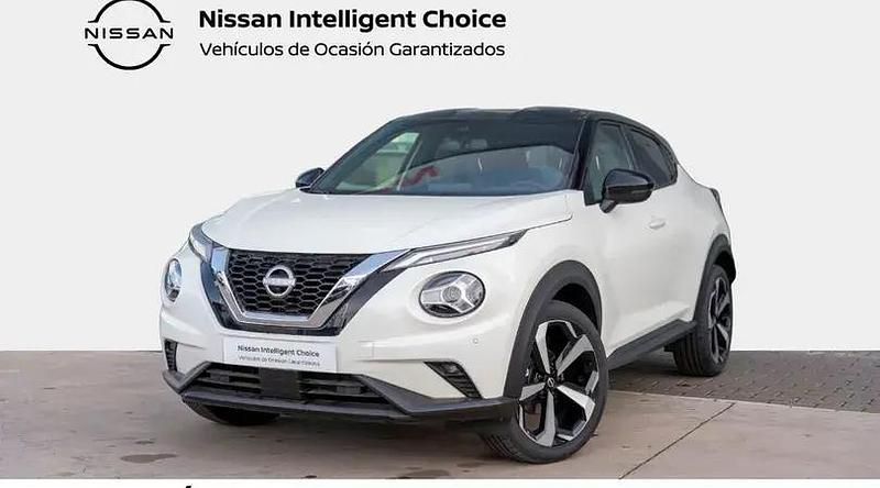 Lunar white midnight black metalizado Usado 2024 Nissan Juke Tekna SUV | 24.900 € (Caro) - Imagen 1/4