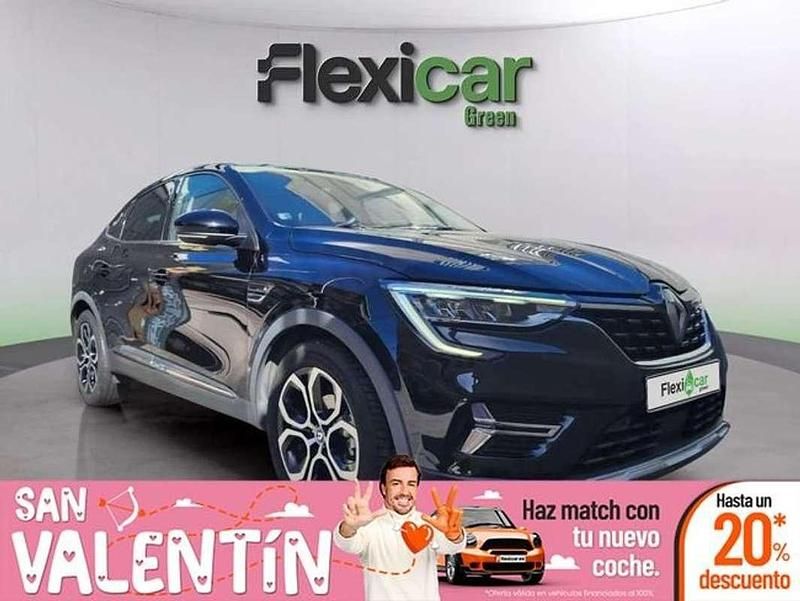 Usado Renault Arkana Intens 145 CV (106 kW) 2021 Negro SUV