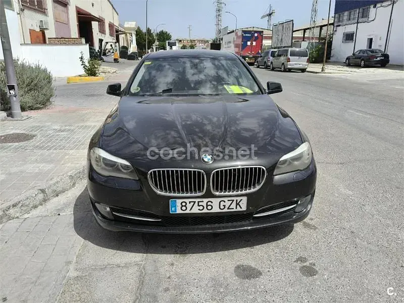 Usado BMW 520 177 CV (130 kW) 2010 Negro Berlina