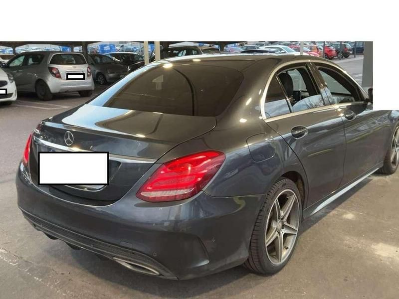 Usado Mercedes C220 AMG line 170 CV (125 kW) 2017 Gris Berlina