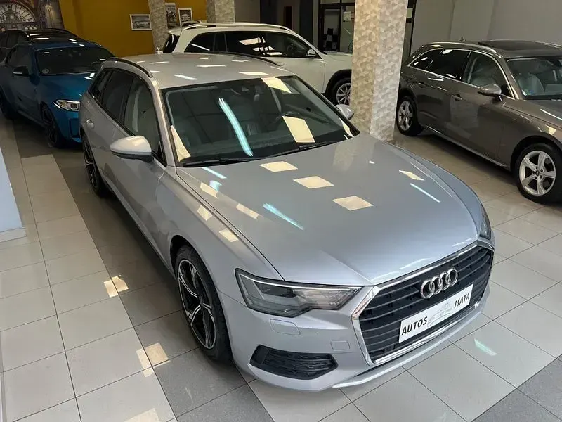 Usado Audi A6 163 CV (119 kW) 2021 Gris / plata Familiar