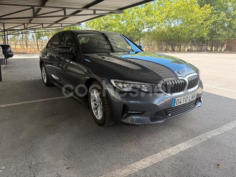 Gris / plata Usado 2021 BMW 320 Berlina | 21.900 € (Super precio) - Imagen 1/4