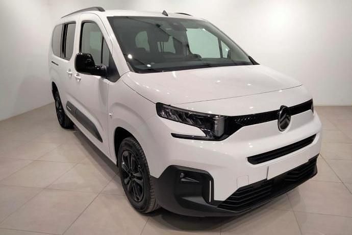 Usado Citroën Berlingo 131 CV (96 kW) 2024 Blanco Monovolumen