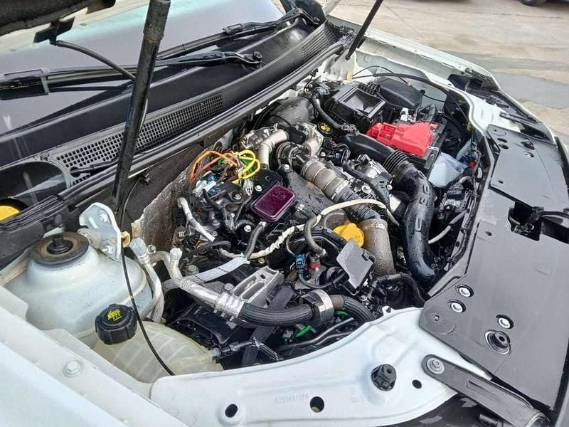 Usado Dacia Duster Comfort 116 CV (85 kW) 2021 Blanco SUV