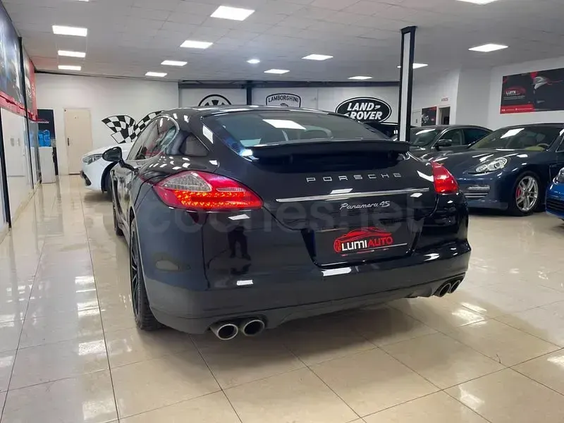 Usado Porsche Panamera 400 CV (294 kW) 2010 Negro Utilitario