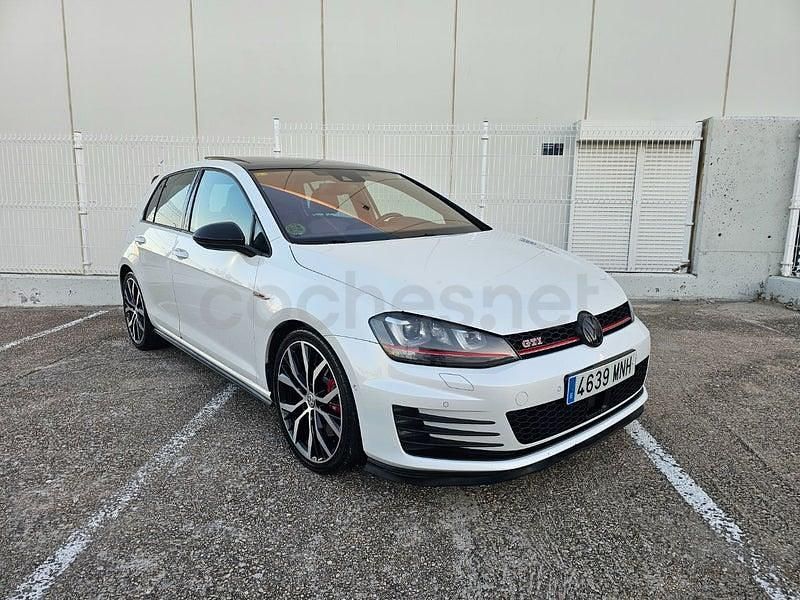Usado VW Golf VII GTI 230 CV (169 kW) 2015 Blanco Berlina