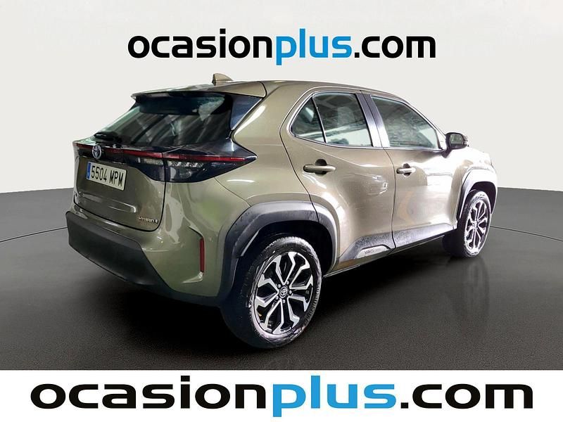 Usado Toyota Yaris Cross Active 116 CV (85 kW) 2024 Marrón SUV
