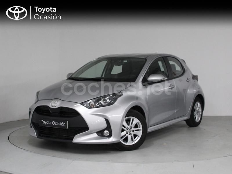 Gris / plata Usado 2024 Toyota Yaris Edition Berlina | 18.990 € (Precio justo) - Imagen 1/4