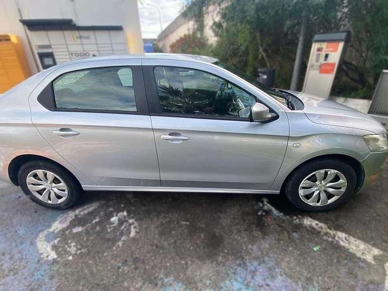 Usado Citroën C-Elysee I Seduction 92 CV (67 kW) 2014 Gris / plata Berlina