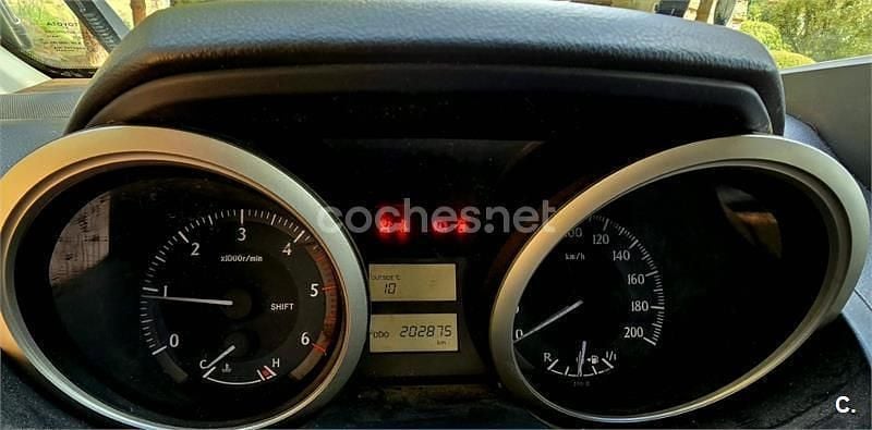 Usado Toyota Land Cruiser 173 CV (127 kW) 2010 Beige SUV