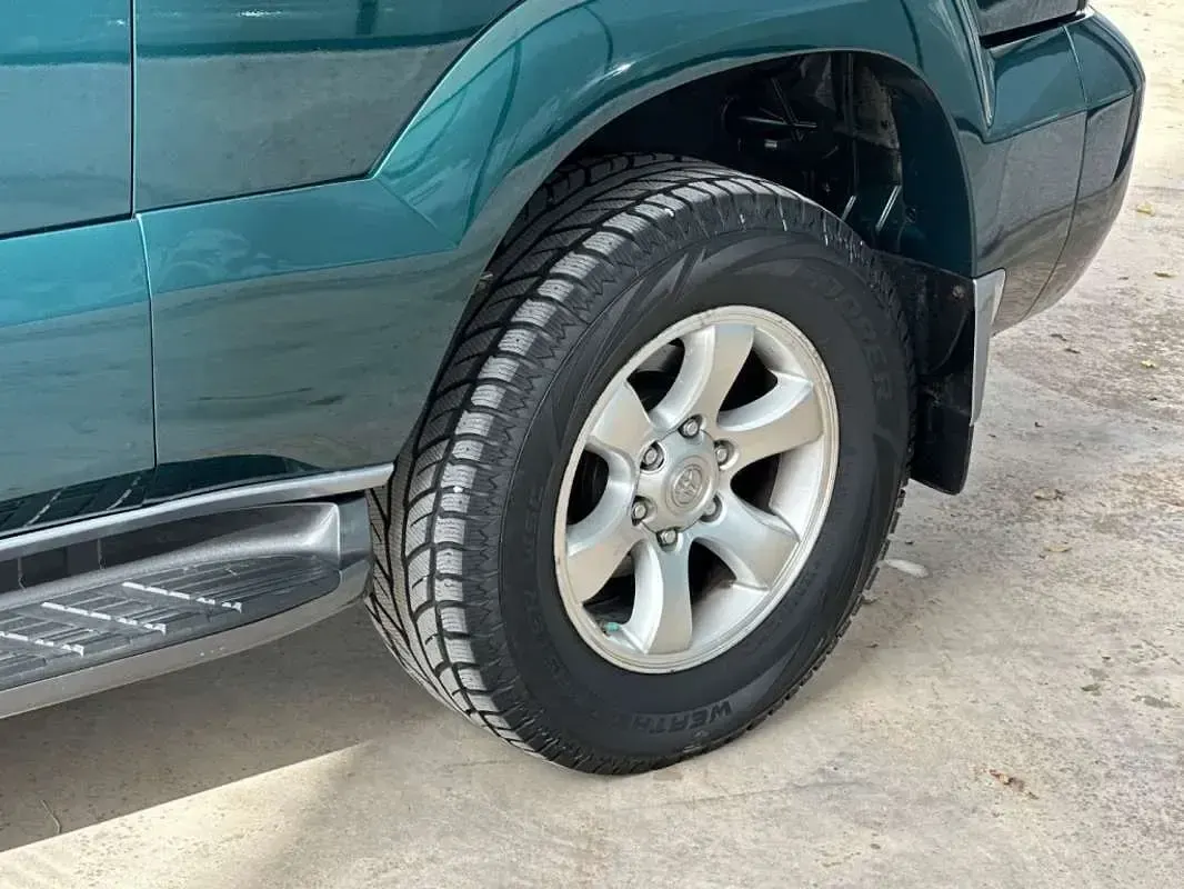 Usado Toyota Land Cruiser 163 CV (119 kW) 2005 Verde SUV