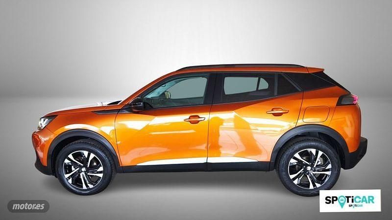Usado Peugeot 2008 Allure 110 CV (80 kW) 2022 Naranja SUV