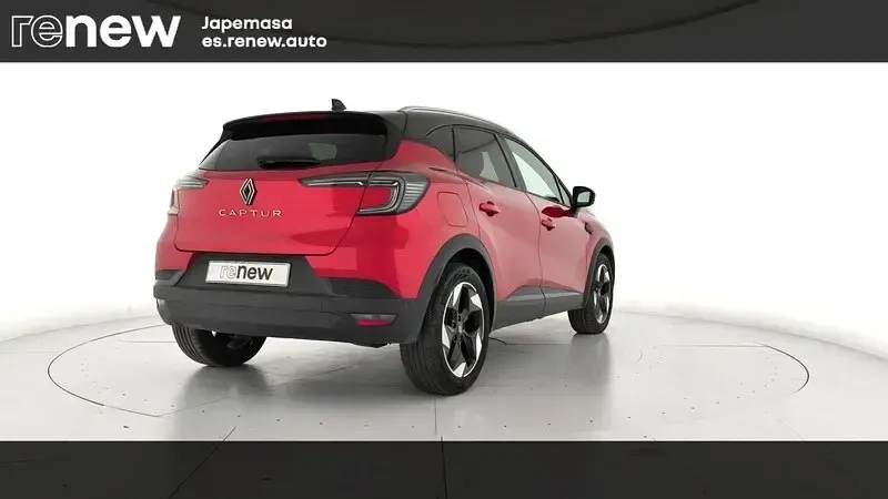 Usado Renault Captur Techno 100 CV (73 kW) 2025 Rojo SUV
