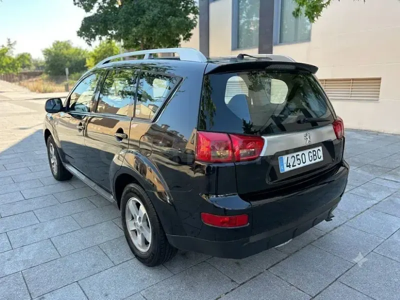 Usado Peugeot 4007 Premium 156 CV (114 kW) 2008 Negro SUV