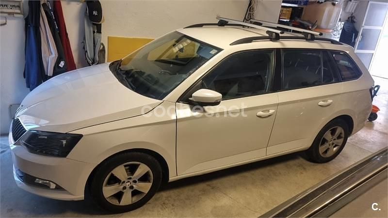 Blanco Usado 2016 Skoda Fabia Active Familiar | 8000 € (Buen precio) - Imagen 1/4