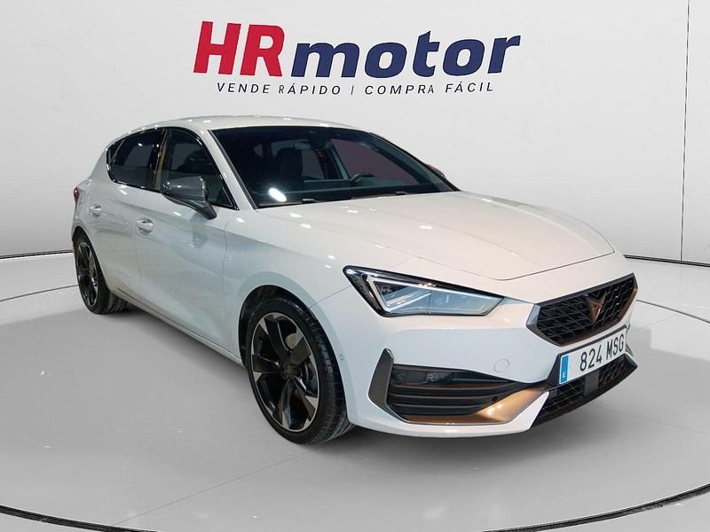 Usado Cupra Leon 150 CV (110 kW) 2022 Negro