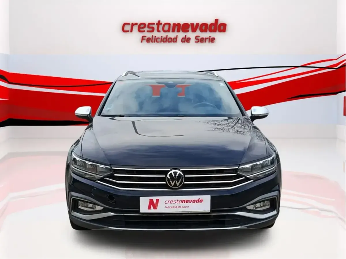 Usado VW Passat 200 CV (147 kW) 2021 Negro Berlina