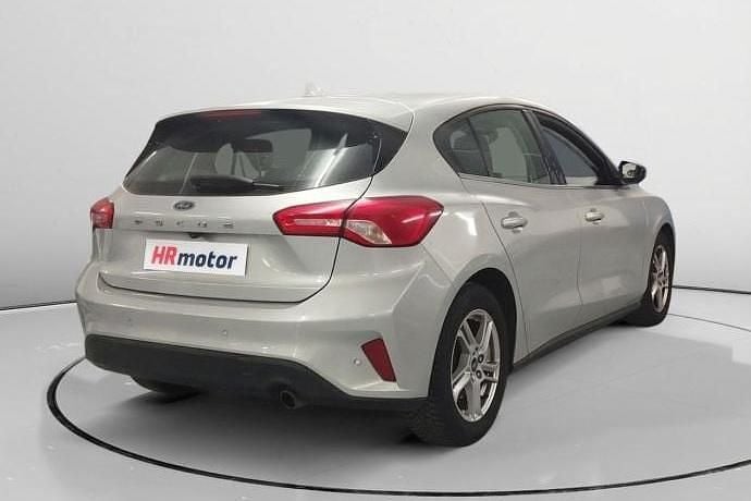 Usado Ford Focus Trend 100 CV (73 kW) 2021